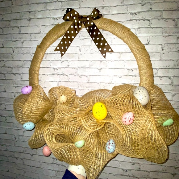 easter wreath - Picture 1 of 1